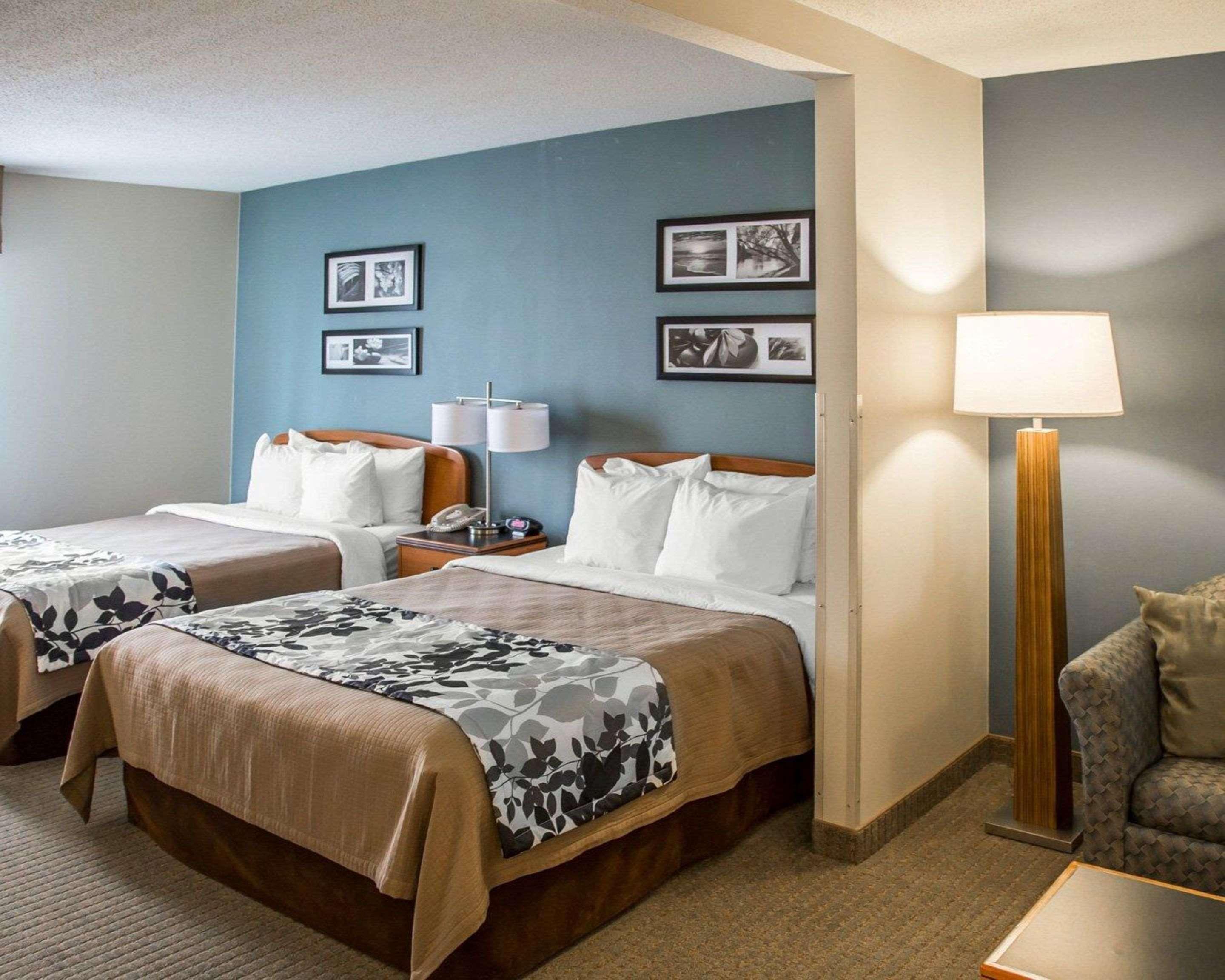 Sleep Inn & Suites Davenport - Quad Cities Bagian luar foto