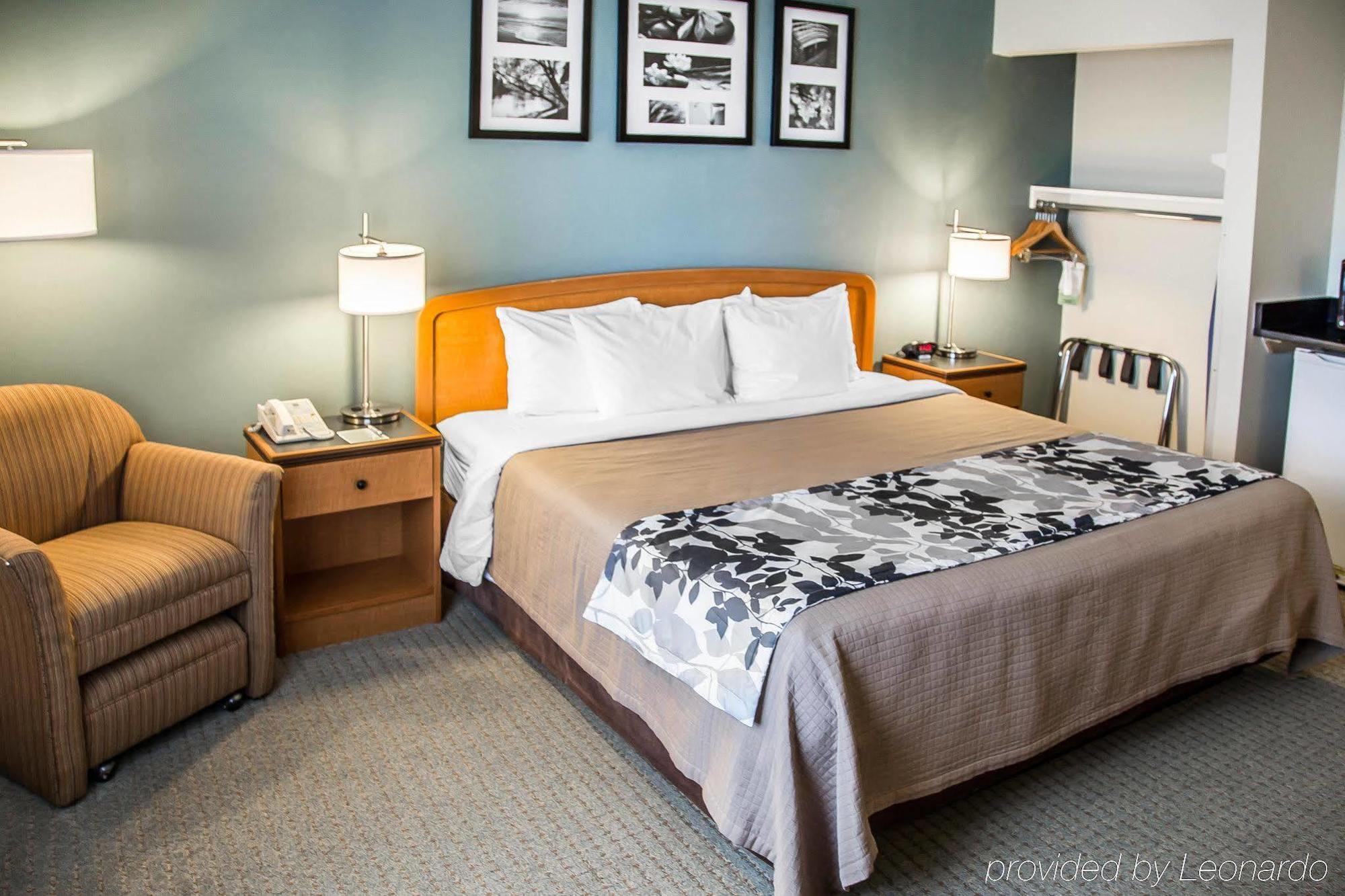 Sleep Inn & Suites Davenport - Quad Cities Bagian luar foto